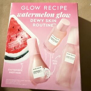 Glow Recipe Watermelon Glow Pink Skincare Set